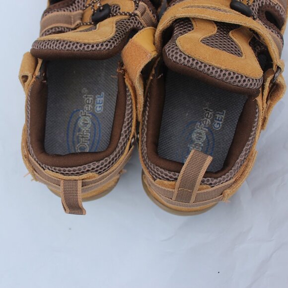 Brown Sporty Sandals with Adjustable Strap and Closed Toe - Picture 4 of 9